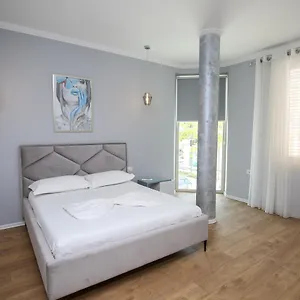 Nikaj Premium Apartment